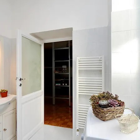 Apartment Penitenza Rome