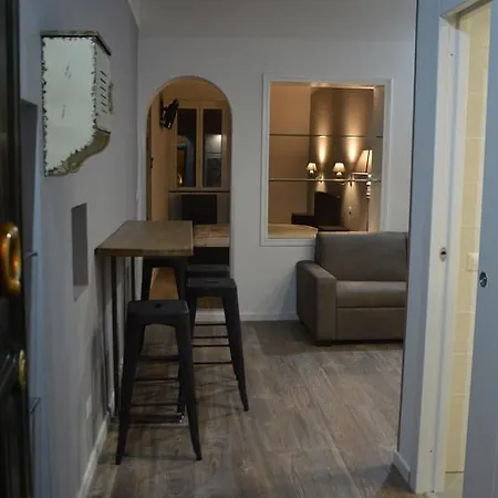Suityrhome Rionemonti118 Rome