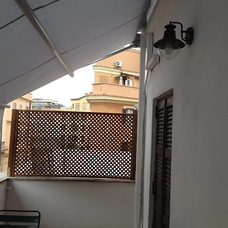 L'attichetto Di Ponte Milvio Roma