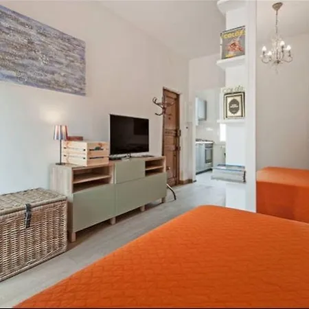 L'attichetto Di Ponte Milvio A Centro Apartman