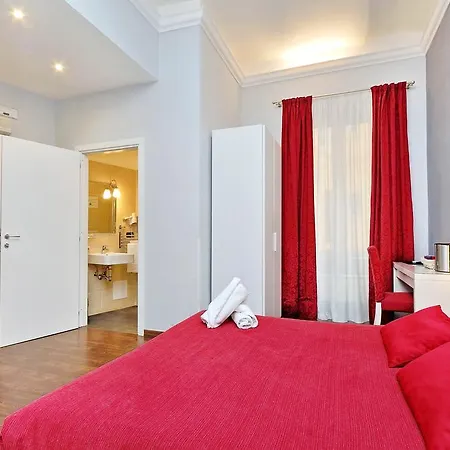Relais At Via Veneto 2* Rom
