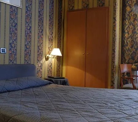 Hotel Lirico 3*