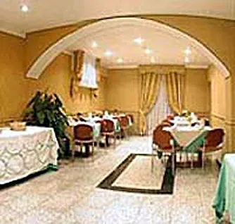 Nizza 3* Rome