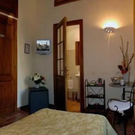 Aenea Panzió 3*