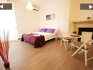 Lost In Bed & Breakfast Rome