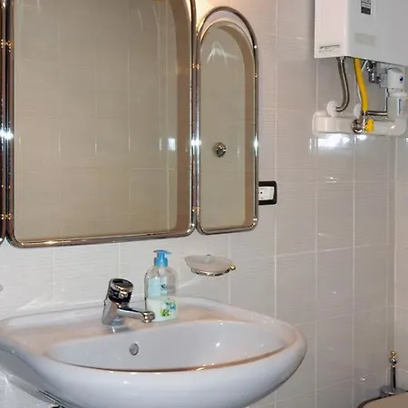 Casa Delle Eroidi * Roma