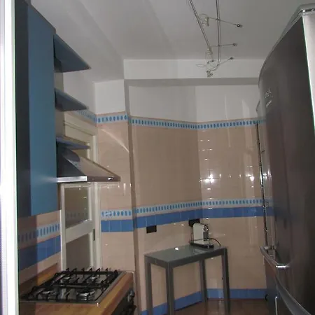 Appartamento Via Dei Savorelli 4 Roma