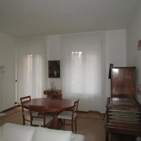 Via Dei Savorelli 4 Appartamento