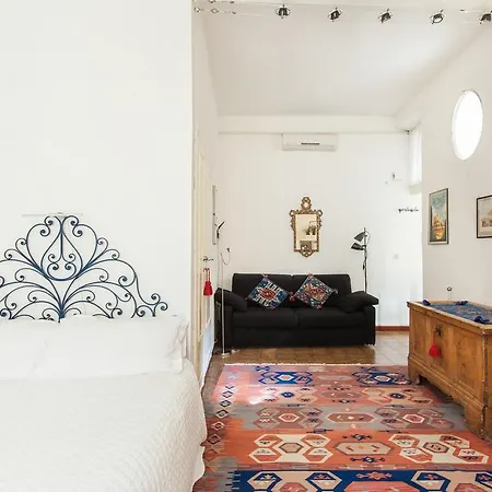 Romantica Apartment