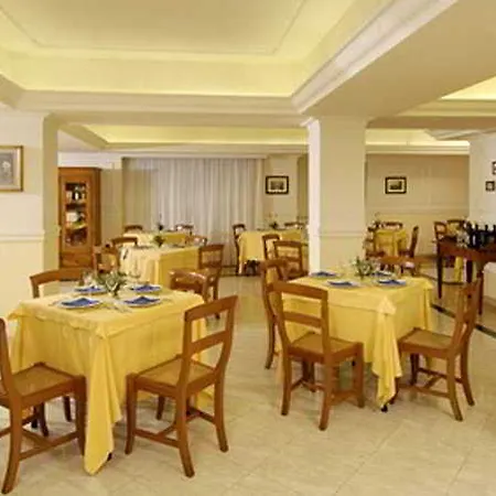 Hotel C-hotels Club House 4*