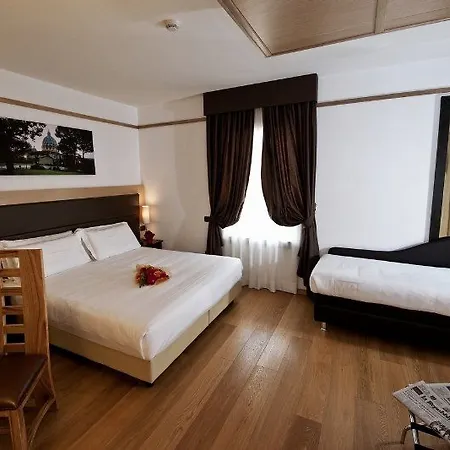 Ginevra Palace 3* Ρώμη