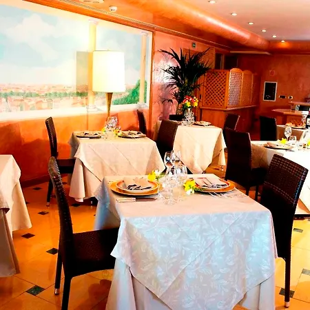 Hotell Diana Roof Garden
