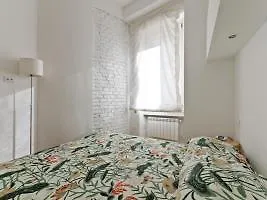Via Della Giuliana 83 *
