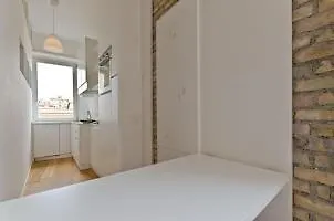 Via Della Giuliana 83 Hotel *