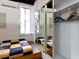 Hotel Vicolo Del Piede 31 - Trastevere *