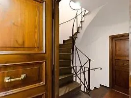 Vicolo Del Piede 31 - Trastevere