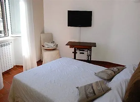 Domus Quiritum Bed & Breakfast 3*