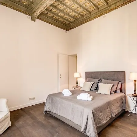 Piazza Farnese Exclusive View 2 Bedroom En Apartamento