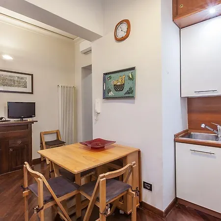דירה Rent In *