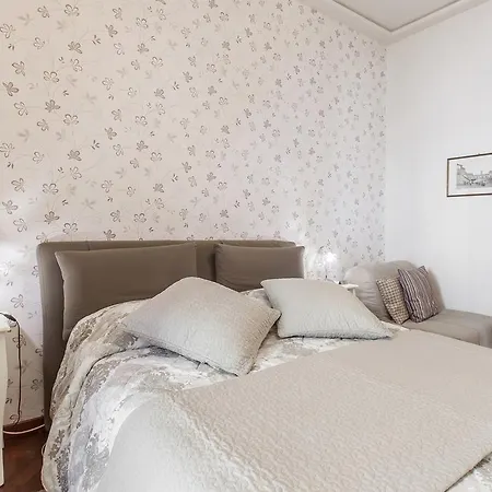 Apartment Rent In Rome