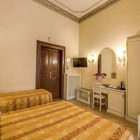 Hotell Labelle 2*