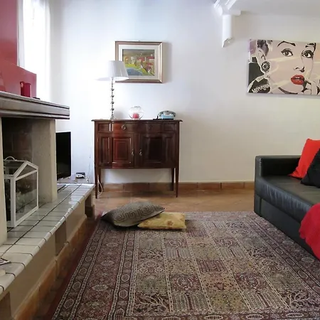 Apartment Mattonato House In Trastevere