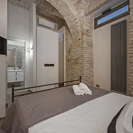 White Flat Rione Monti Apartment *