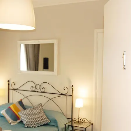 Bed & Breakfast Luiza Vatican House 2*
