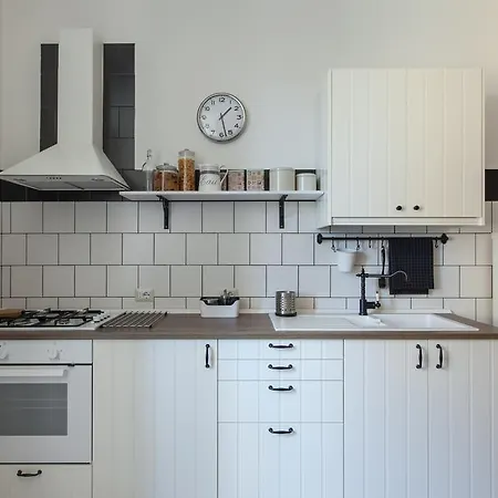 Pannonia Smart House Guest house *