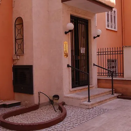 Interno Sette *