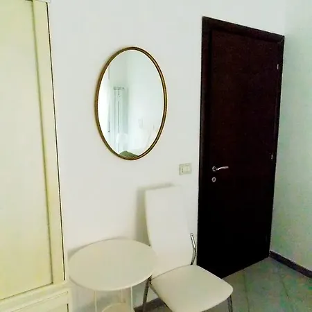 Flaneur Bed & Book * Rome