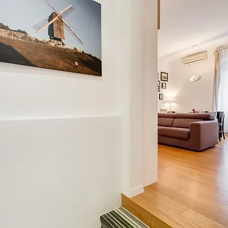 Micol's Place Apartment *
