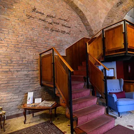 Felice Hotel 2*