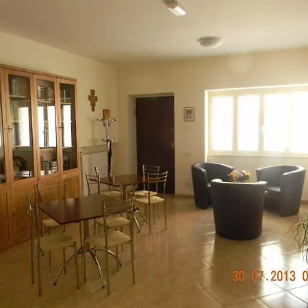 Casa Per Ferie Beato Rosaz 3*