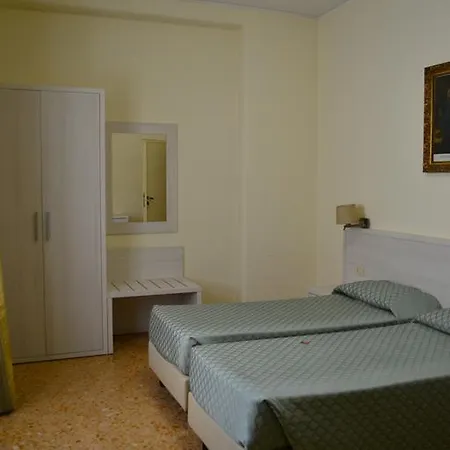 Casa Per Ferie Ravasco San Pietro Penzion Řím