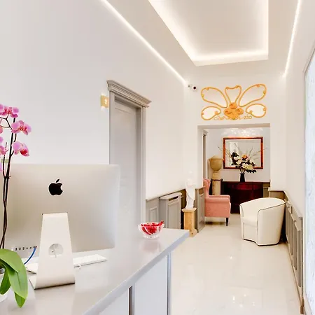 Queen Palace Guest house Rome
