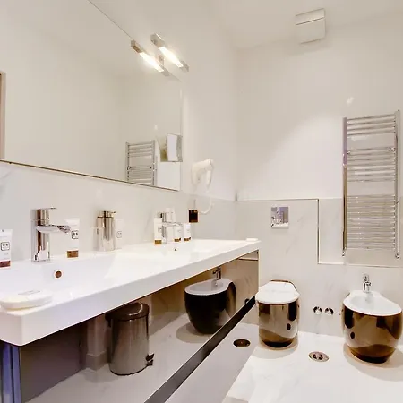 Queen Palace Guest house 2*