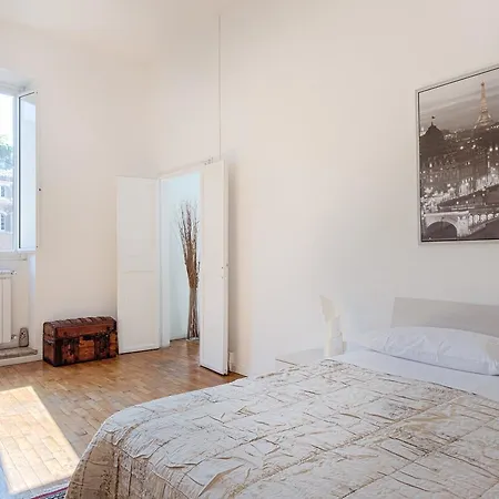 Ricci Apartment *