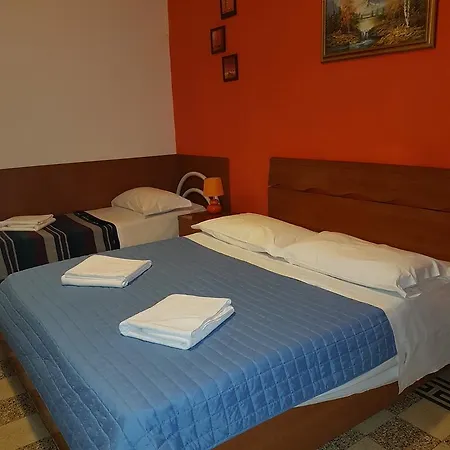 Guest house Ava