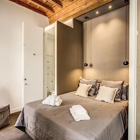 Piazza Farnese Exclusive View 2 Bedroom En * Rome