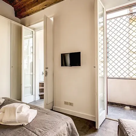 Piazza Farnese Exclusive View 2 Bedroom En