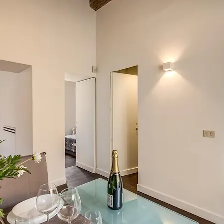 Piazza Farnese Exclusive View 2 Bedroom En * Roma