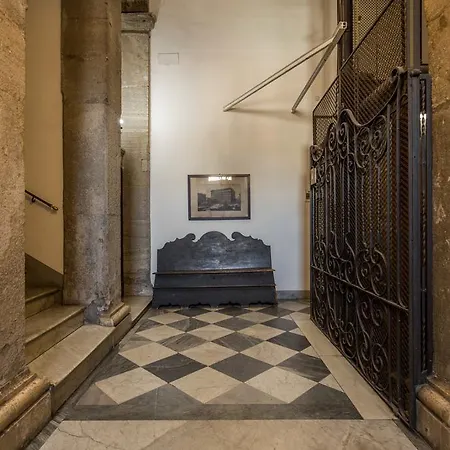 Piazza Farnese Exclusive View 2 Bedroom En