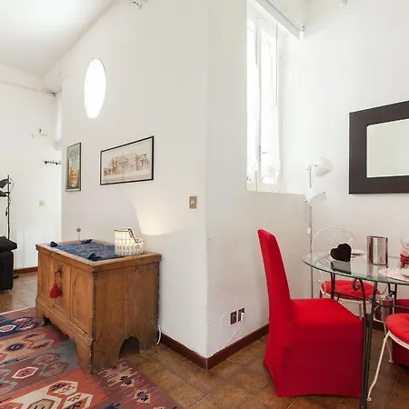 Romantica Apartment