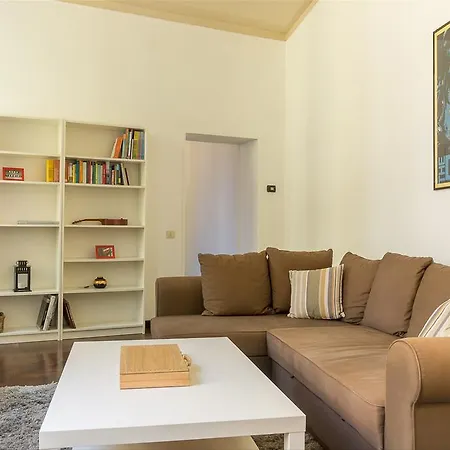 Palazzo Borghese Lovely Flat *