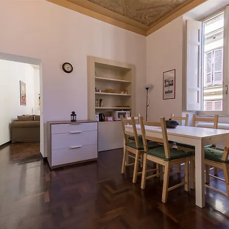 Apartment Palazzo Borghese Lovely Flat