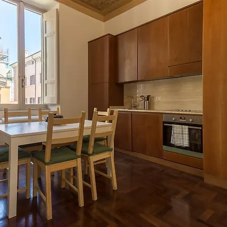 Palazzo Borghese Lovely Flat Apartment