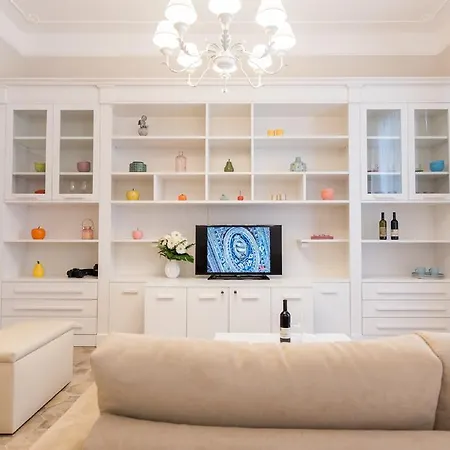 Altarocca Embassy Holiday home