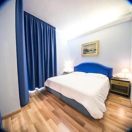 Hotel Santa Maura Rome