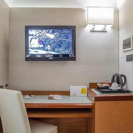 Hotel La Giocca Roma
